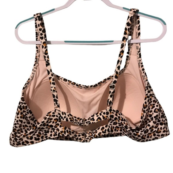 Bra Top Leopard Pattern - Picture 3 of 10